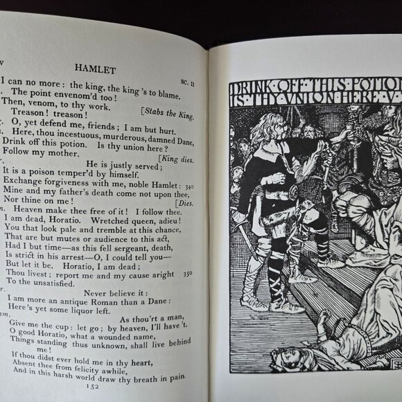 Easton Press edition of Hamlet by William Shakespeare - Picture 4 of 5